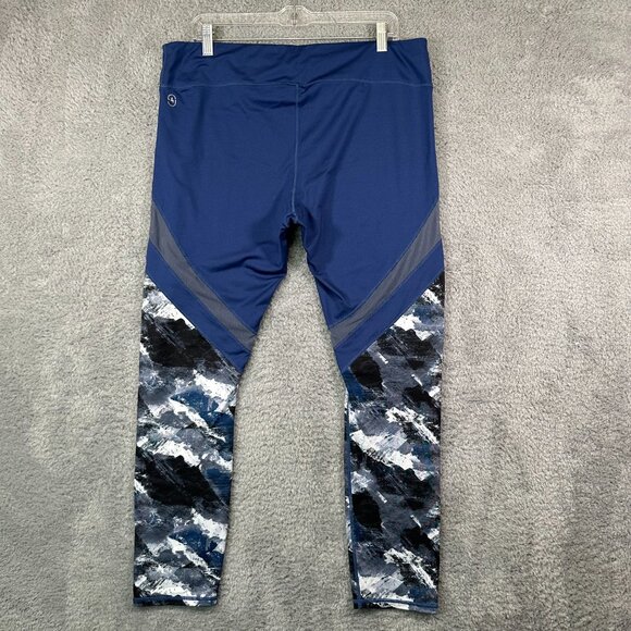 JustFab Active Legging Capri Style Dark Navy XXL Stretchy - Picture 2 of 12